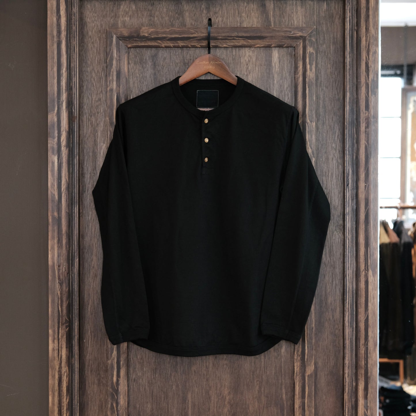 FULL COUNT Flat Seam Heavyweight Long Sleeve Henley T-Shirt (LH Exclusive)