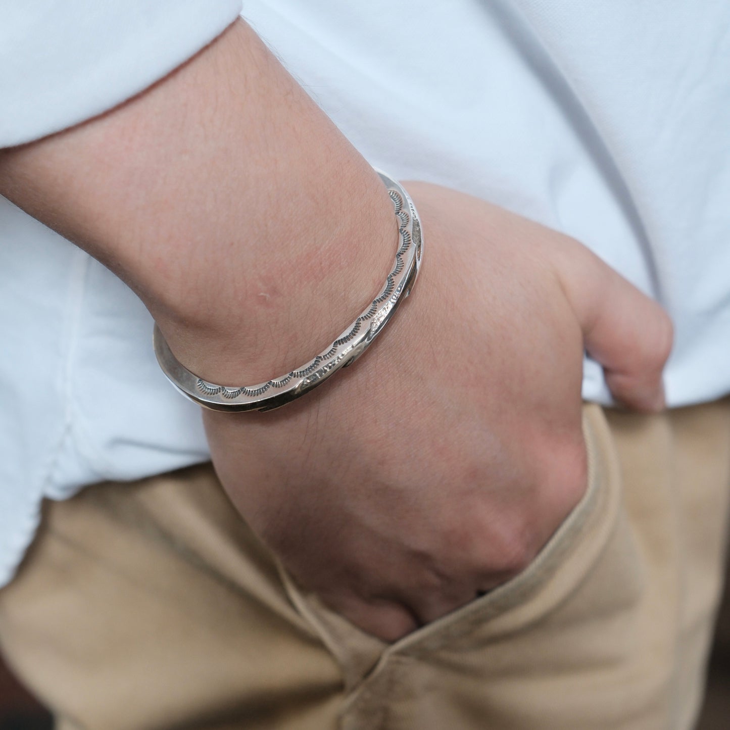 Dear Blossom Arabesque Bangle (B-107)