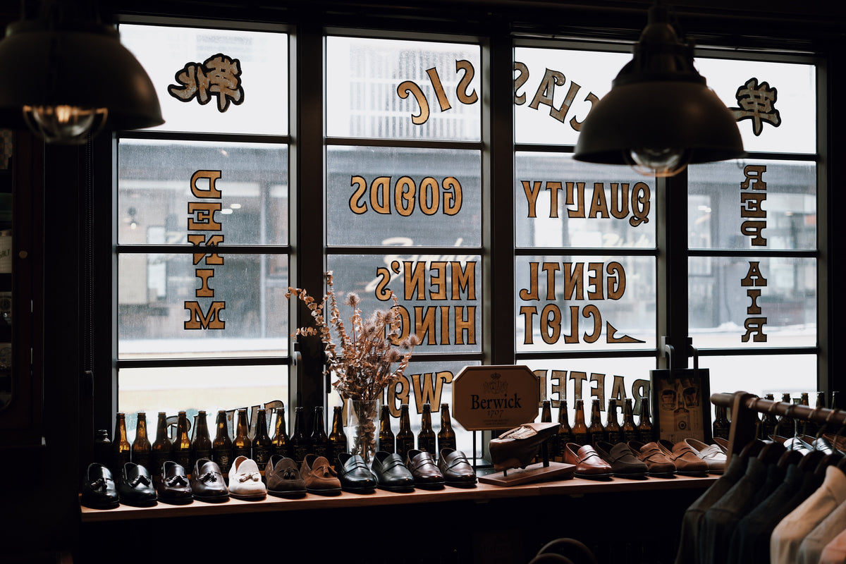 About Us – Leather Healer