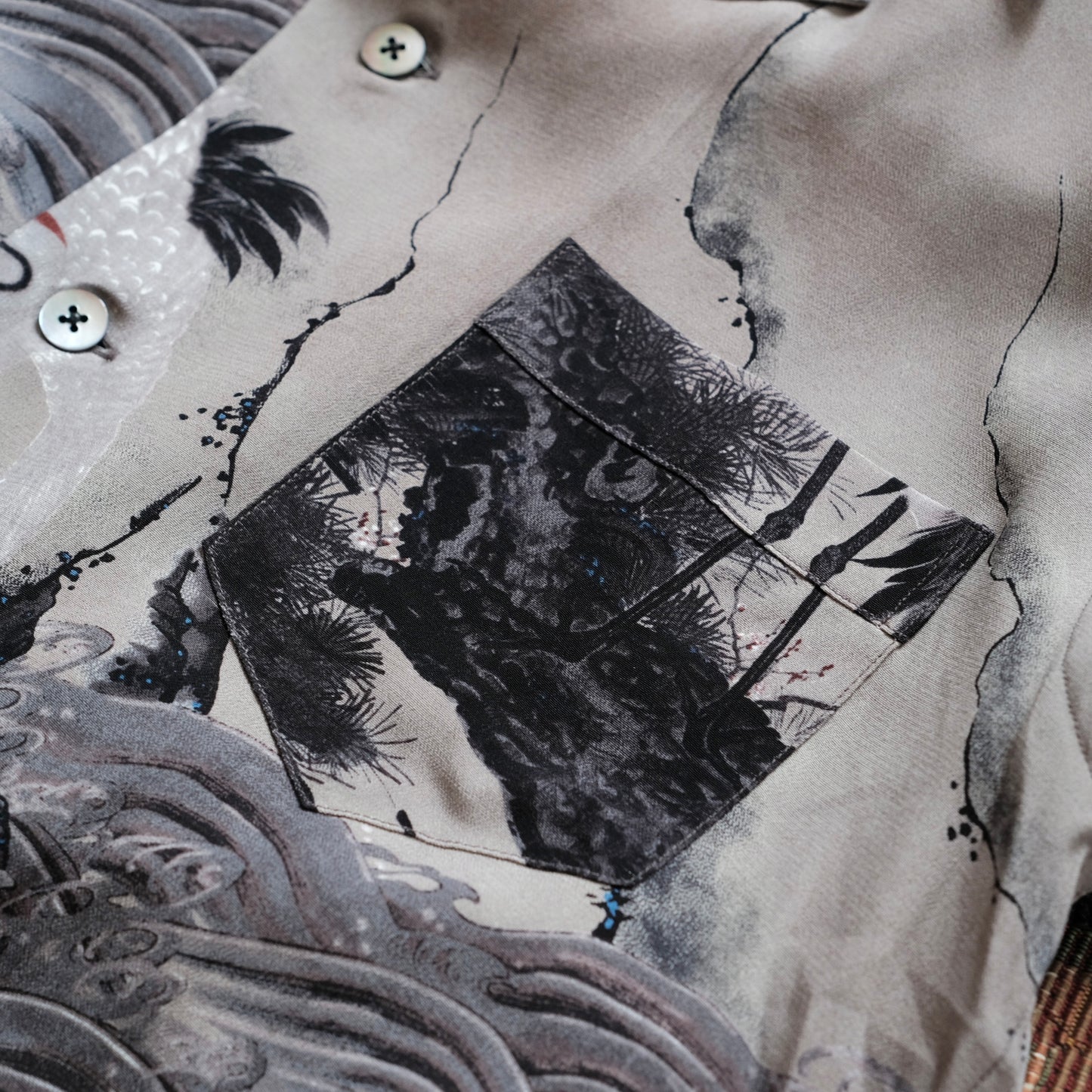 BLACK SIGN "Jyakuchu Ito" Three Quarter Sleeve Night Hawaiian Shirt