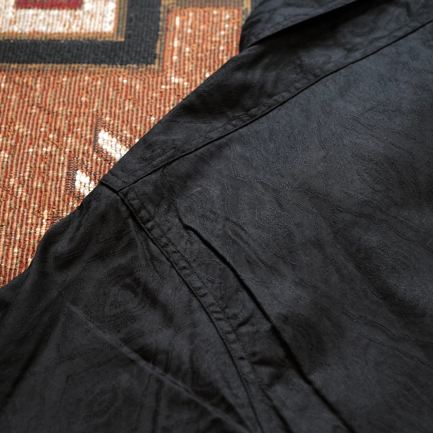 BLACK SIGN Persian Pattern Jacquard Open Pocket Work Shirt
