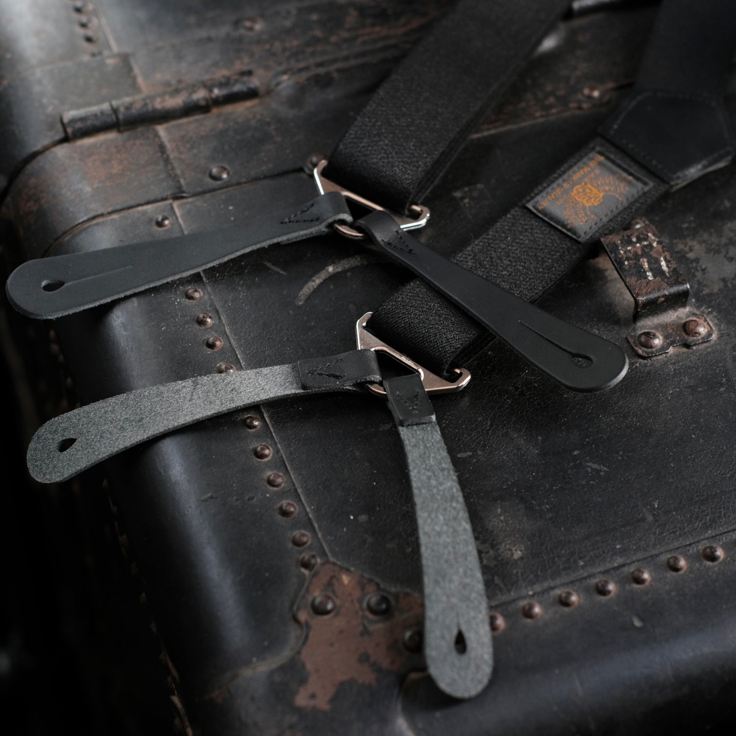 BLACK SIGN Military Suspender