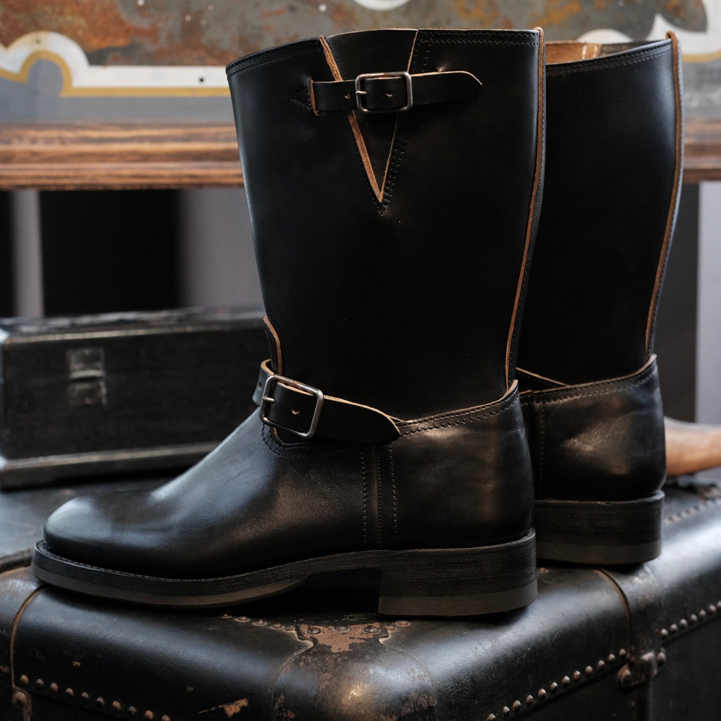 BLACK SIGN Aviator Boots