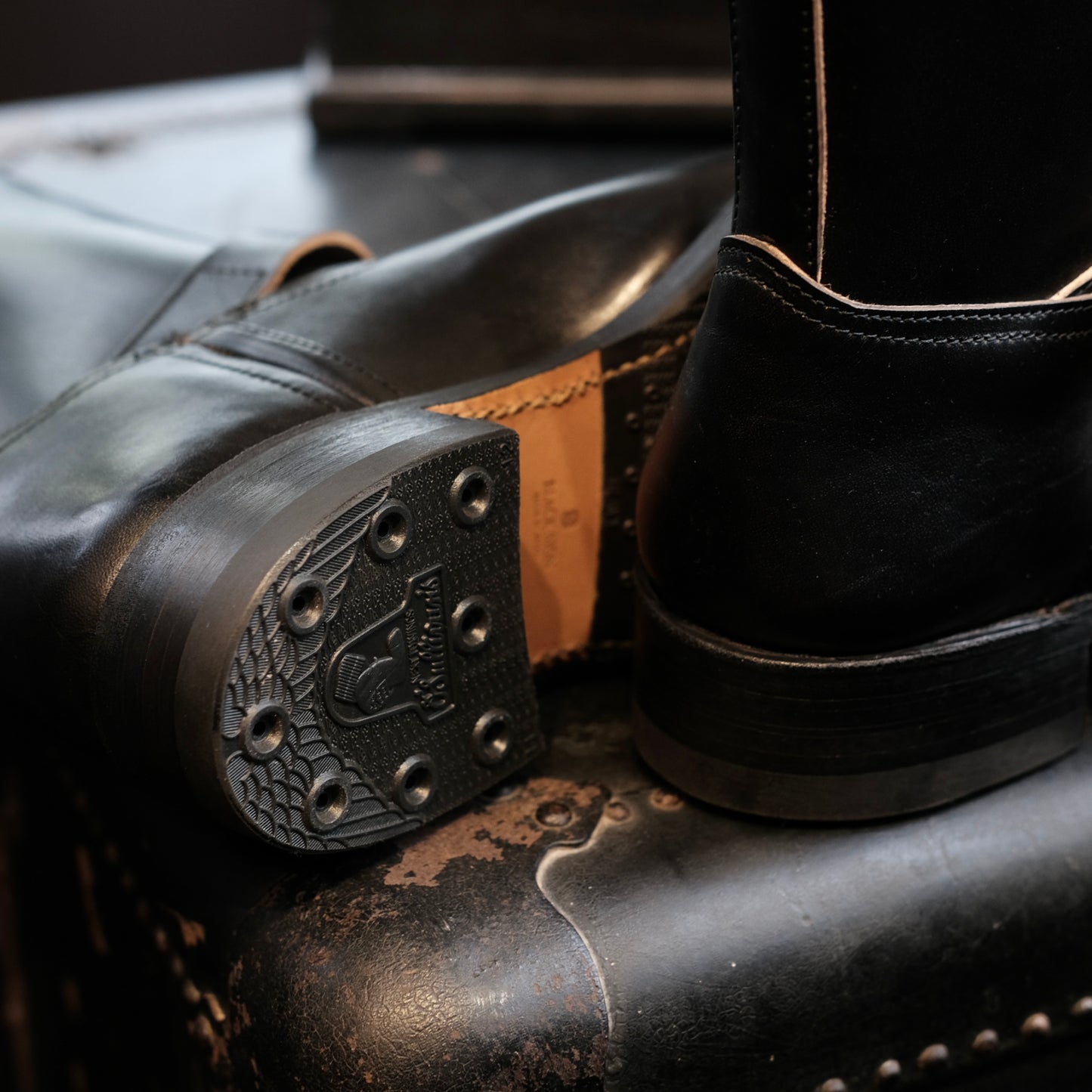 BLACK SIGN Aviator Boots