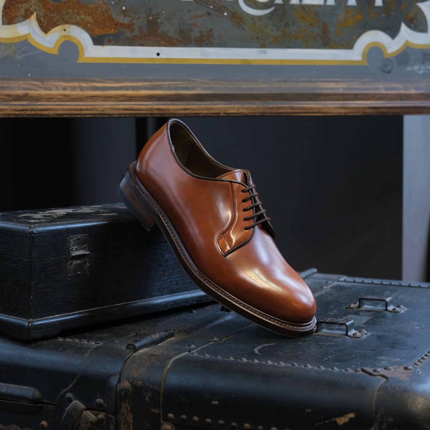 Berwick1707 Shell Cordovan Plain Toe Derby