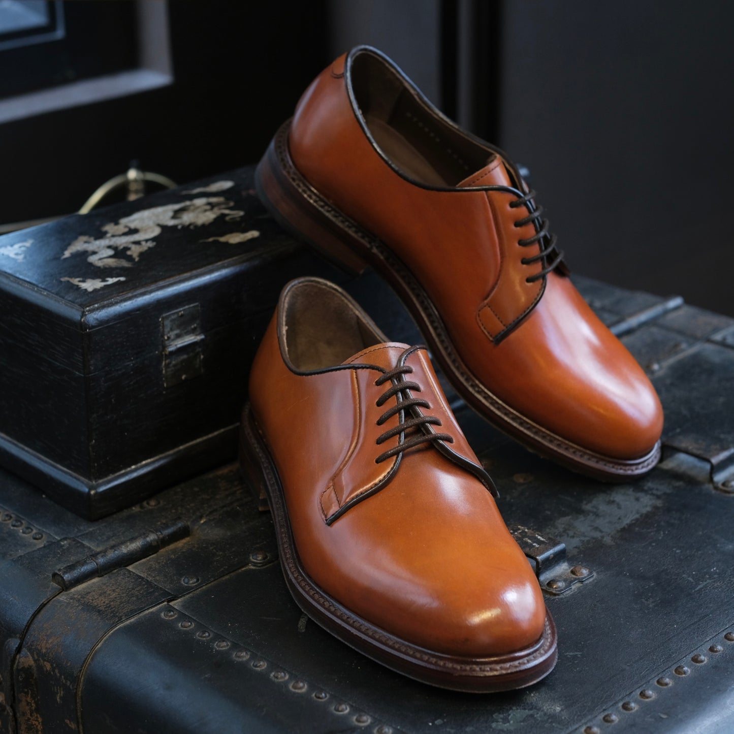 Berwick1707 Shell Cordovan Plain Toe Derby