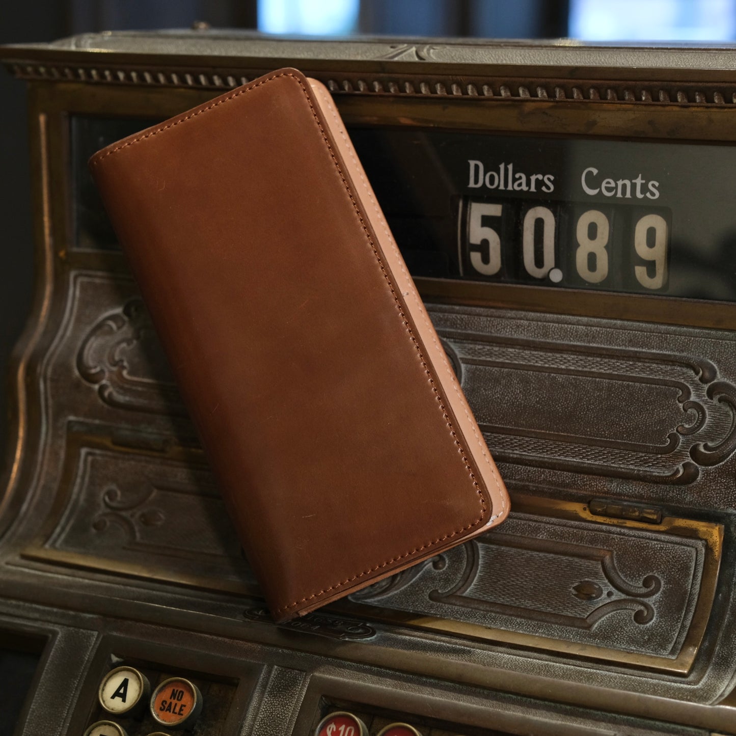 VASCO Leather Garrison Long Wallet