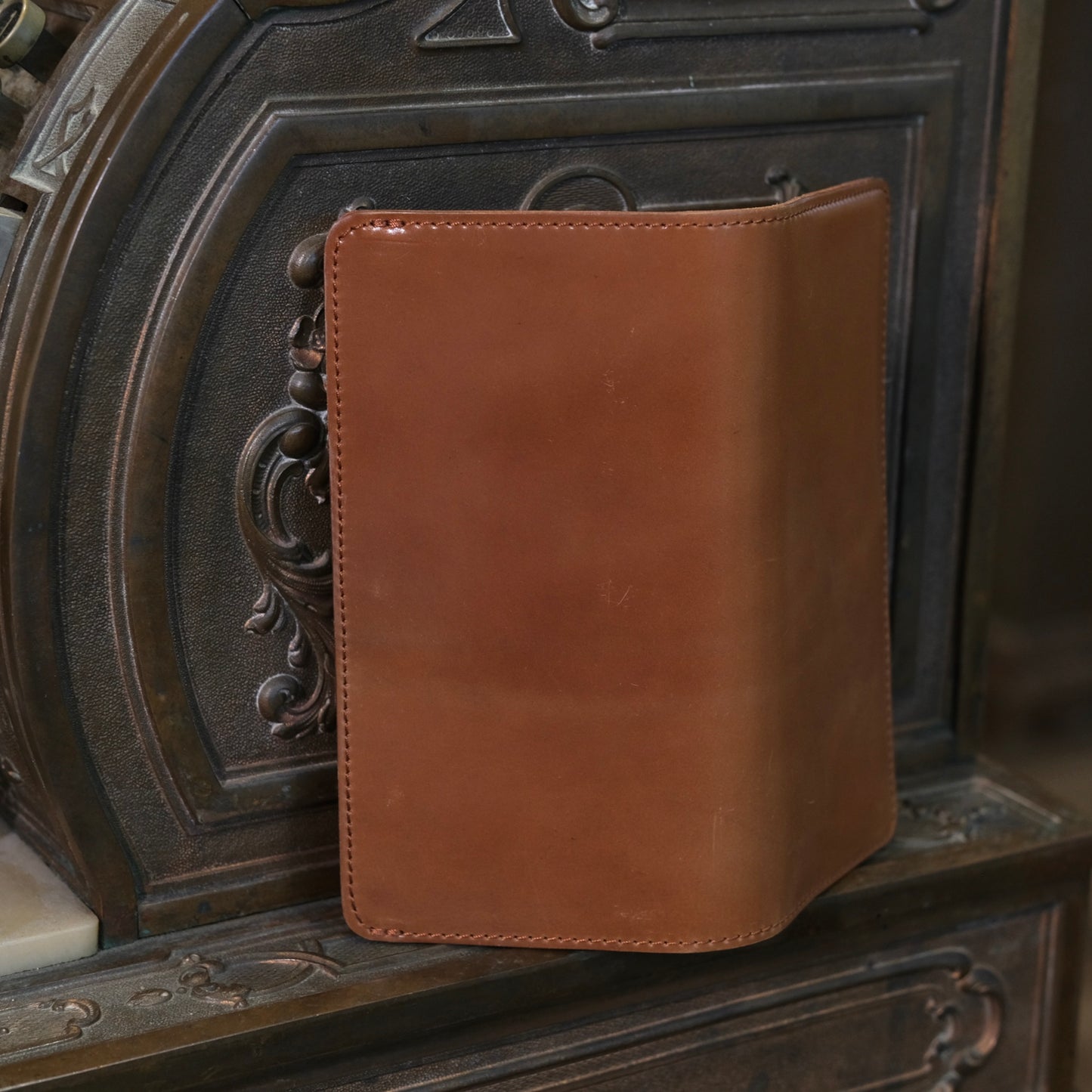 VASCO Leather Garrison Long Wallet