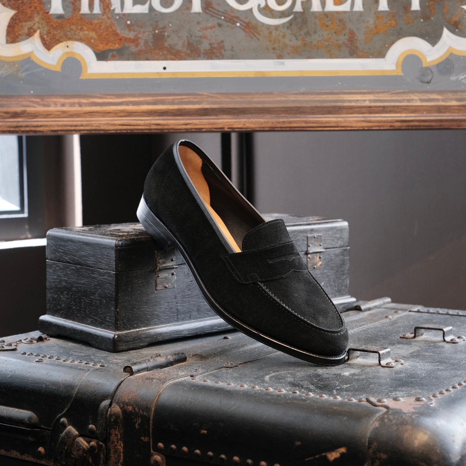 Oriental Shoemaker Unlined Suede Albers Penny Loafer