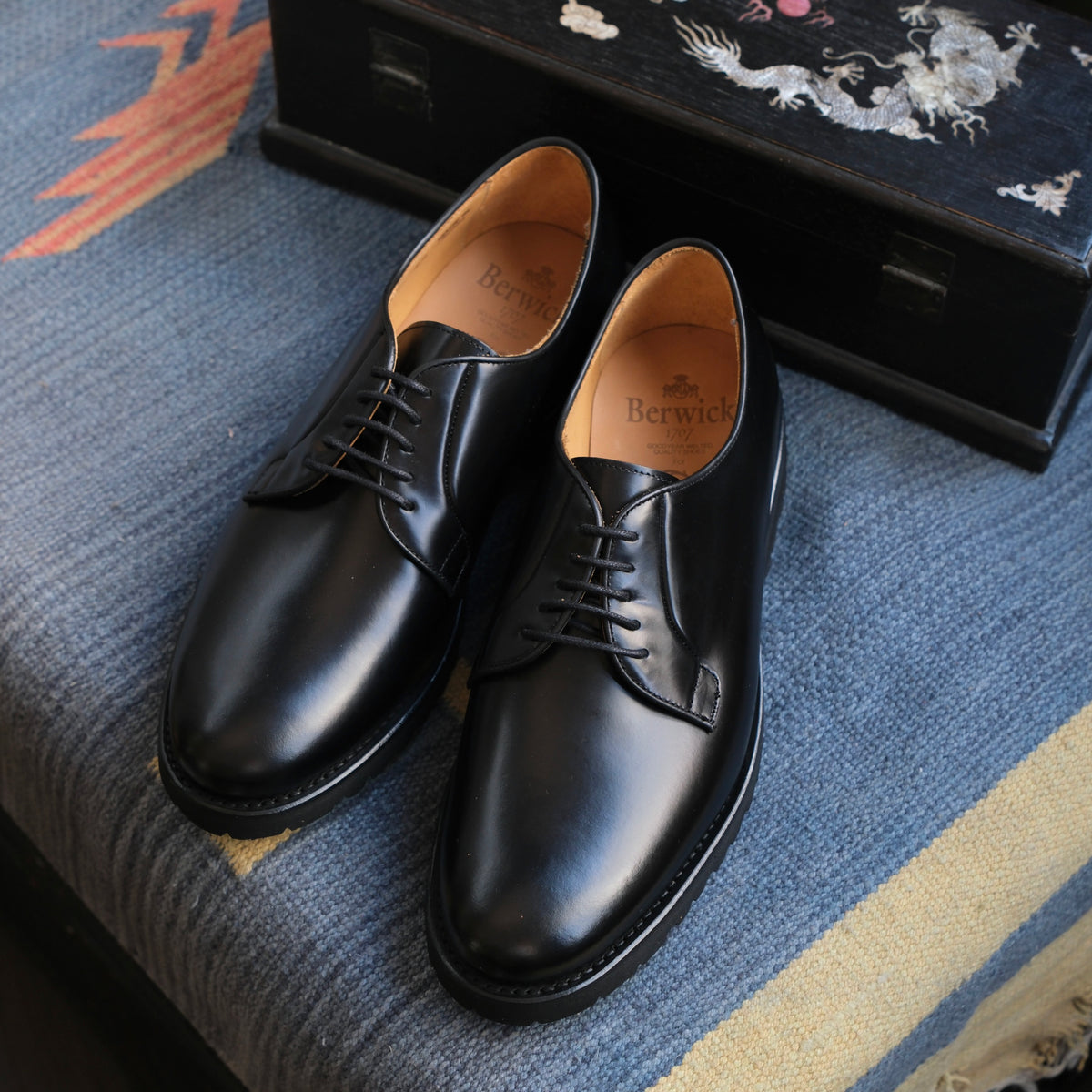 Berwick1707 Plain Toe Derby (Rubber Soles)