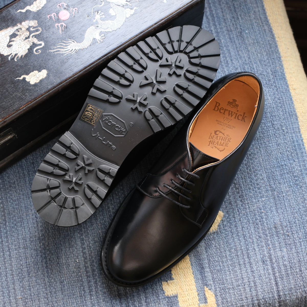 Berwick1707 Plain Toe Derby (Rubber Soles)