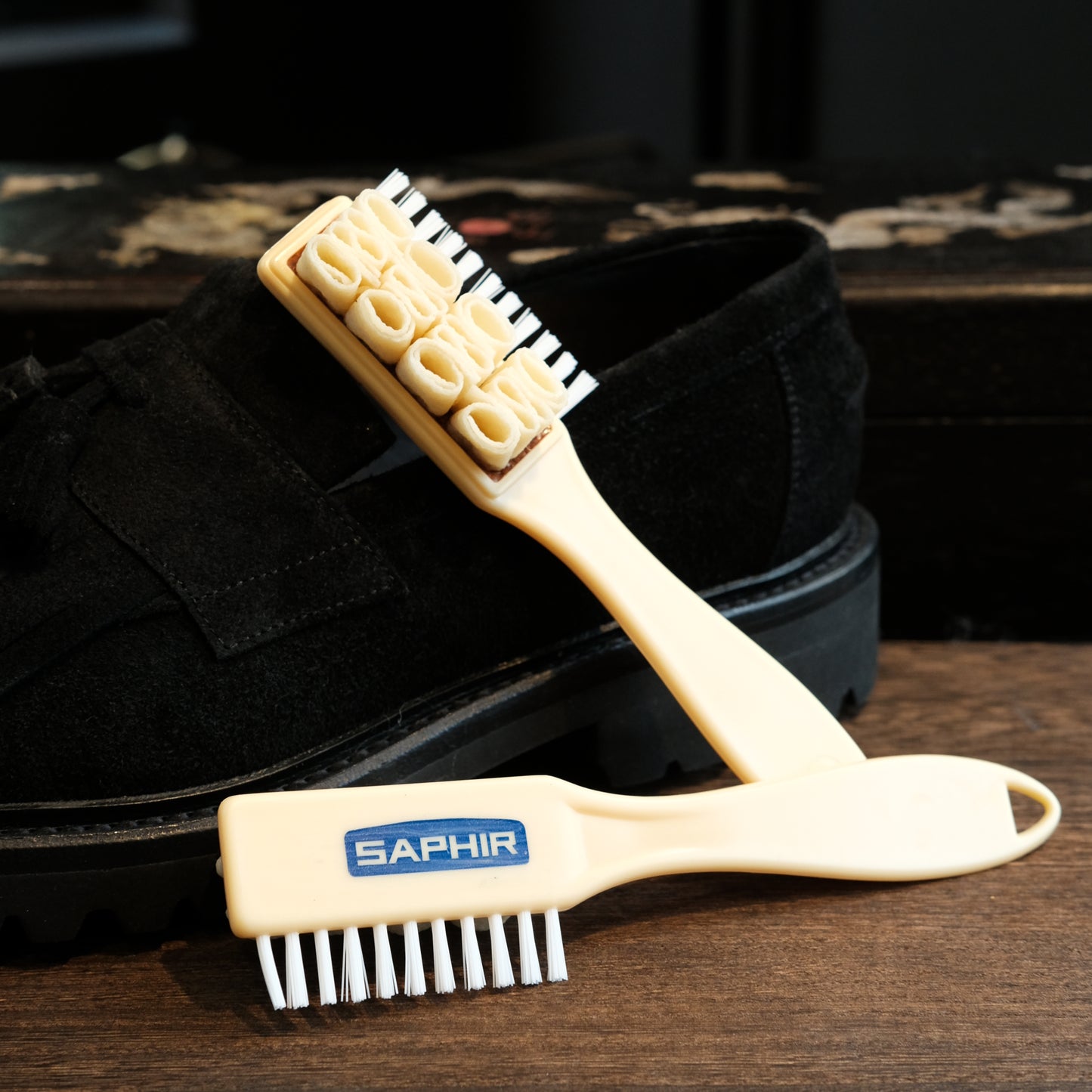 Saphir Suede Crepe Brush