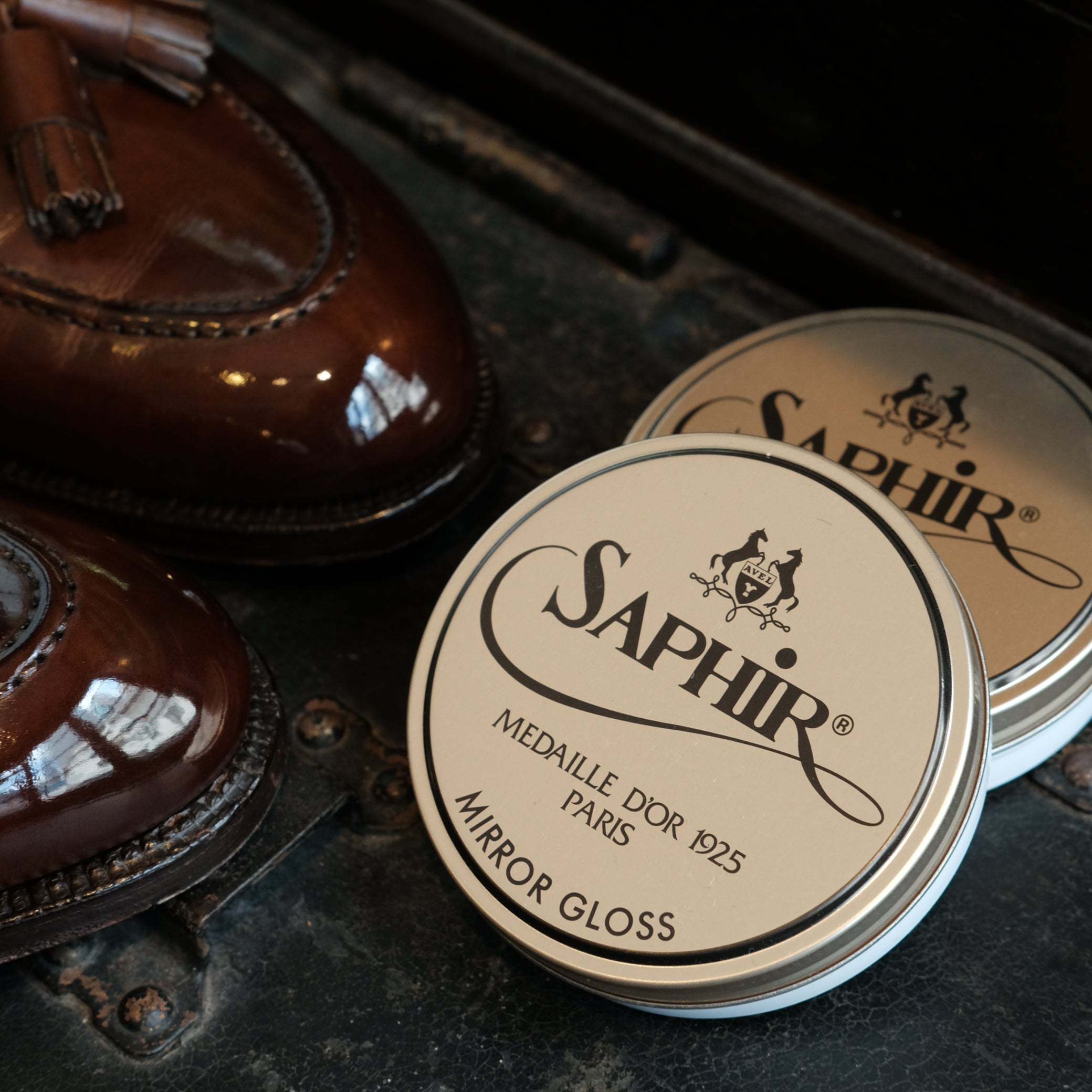 Saphir Medaille d Or Mirror Gloss Leather Healer