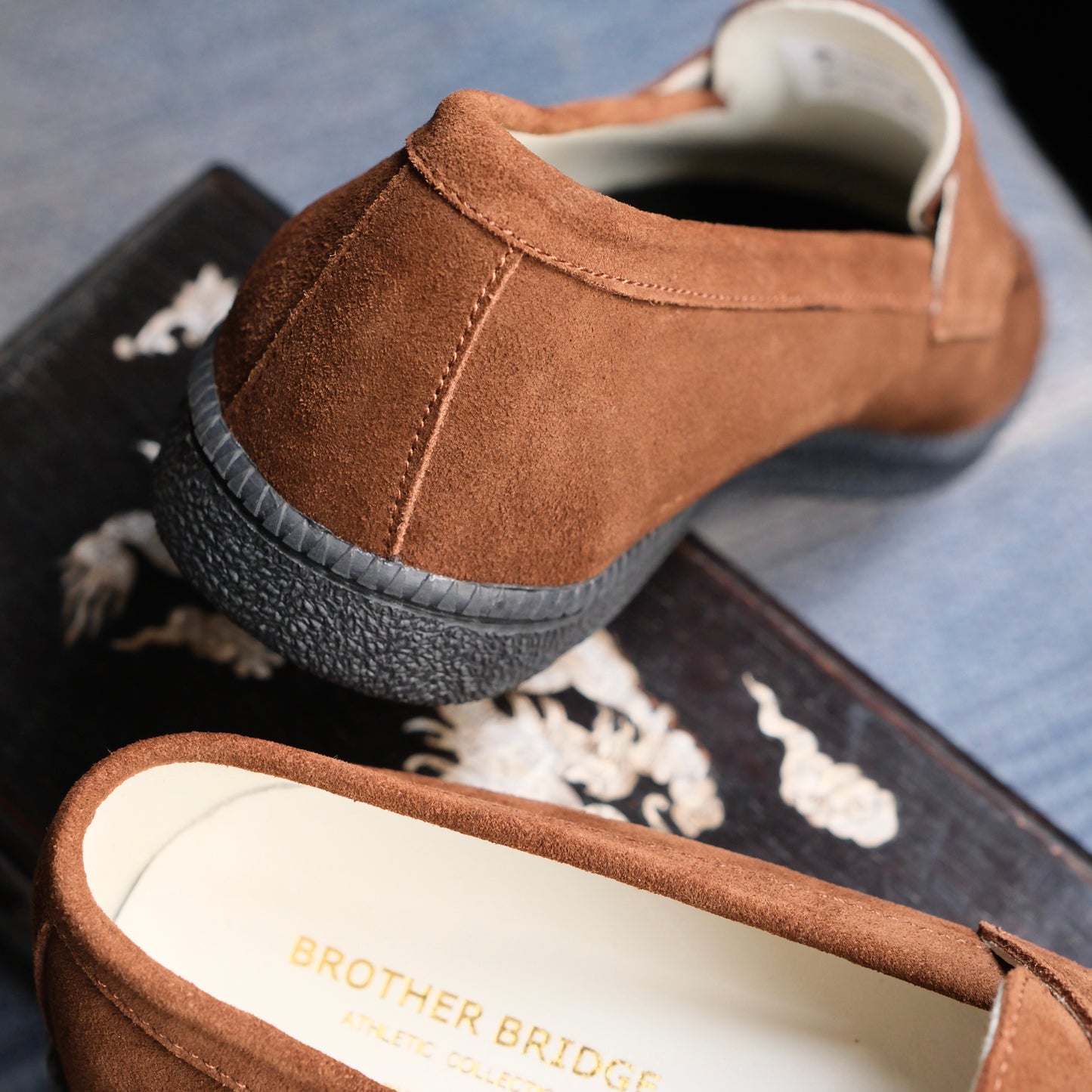 Brother Bridge Suede Peters
