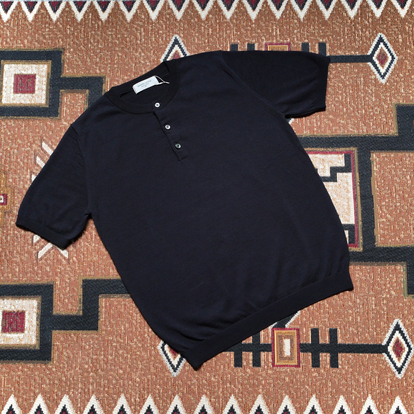 MOONCASTLE Ice Cotton Henley Neck