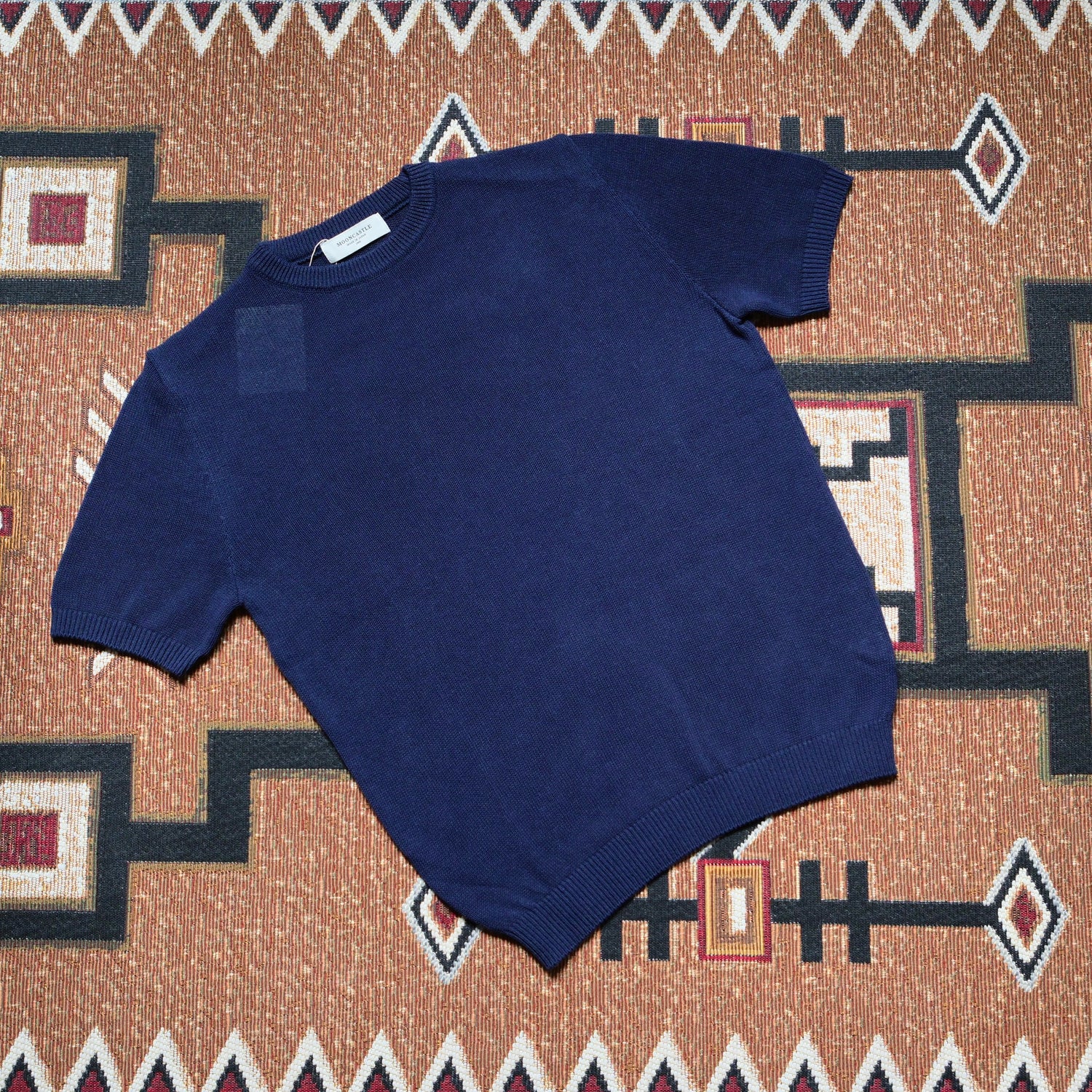MOONCASTLE Paper Silk Crewneck