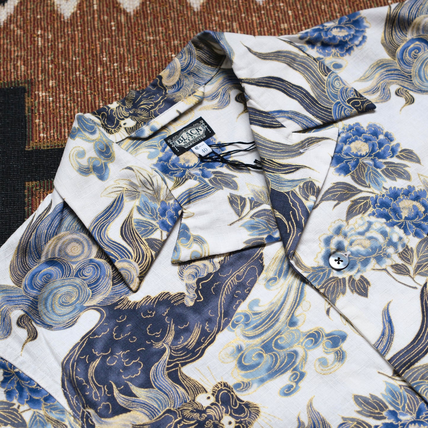 BLACK SIGN "Japanese Lion and Peony" Night Shirt