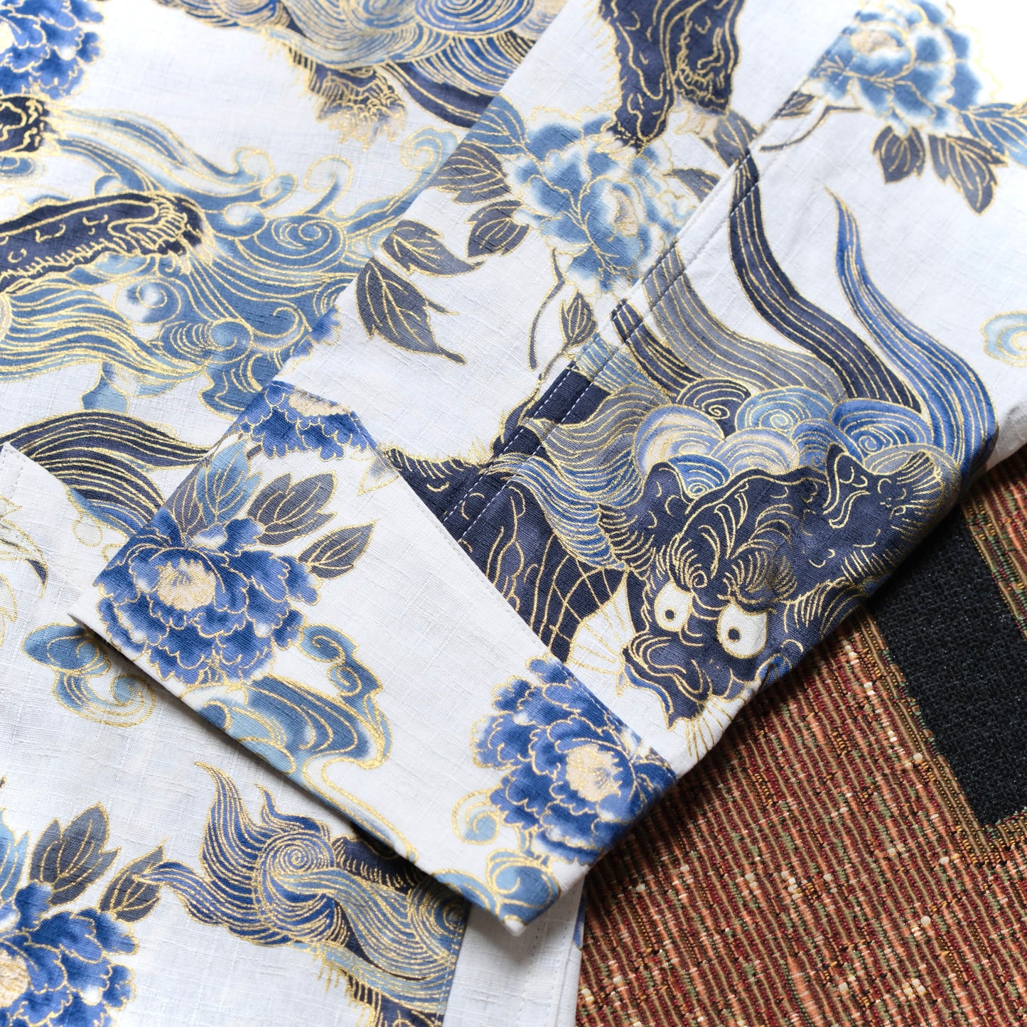 BLACK SIGN "Japanese Lion and Peony" Night Shirt