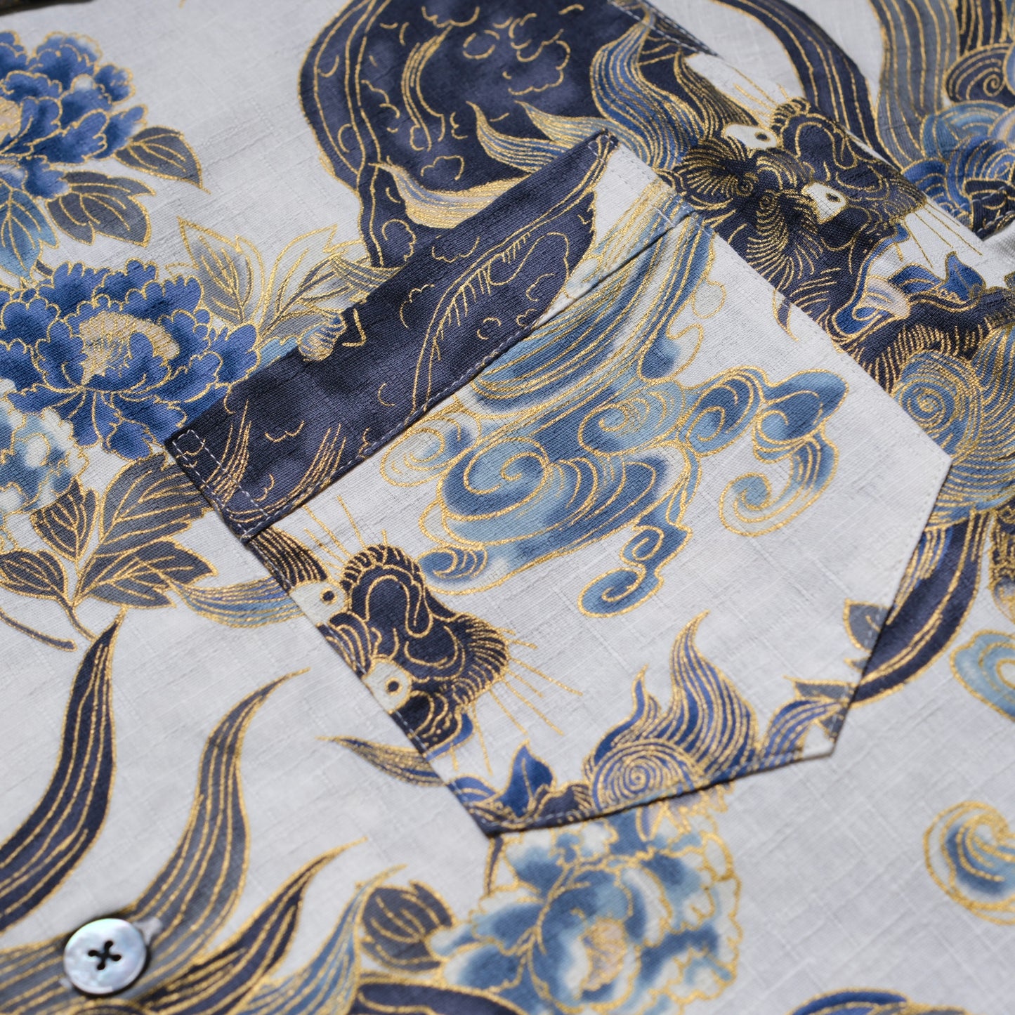 BLACK SIGN "Japanese Lion and Peony" Night Shirt