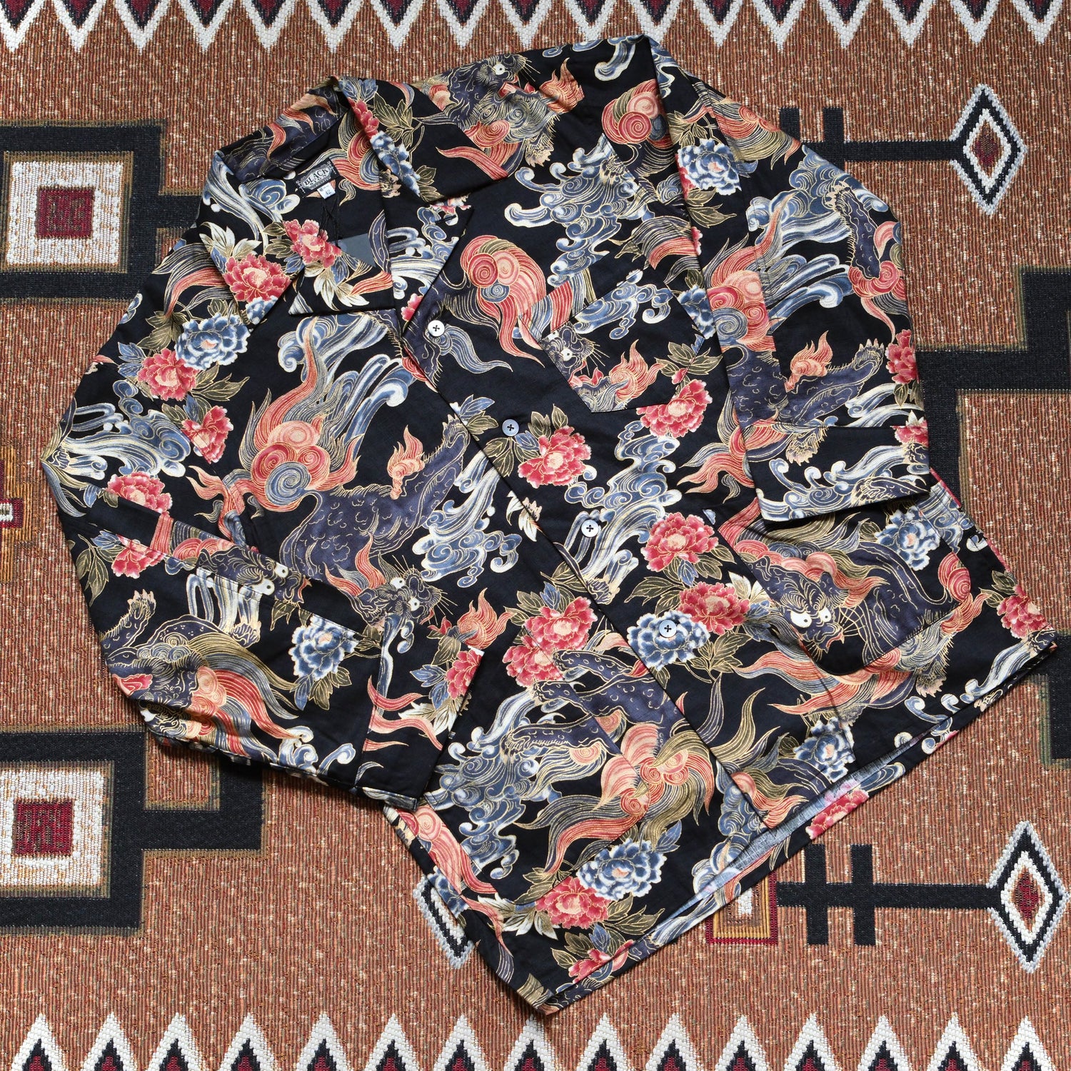 BLACK SIGN "Japanese Lion and Peony" Night Shirt