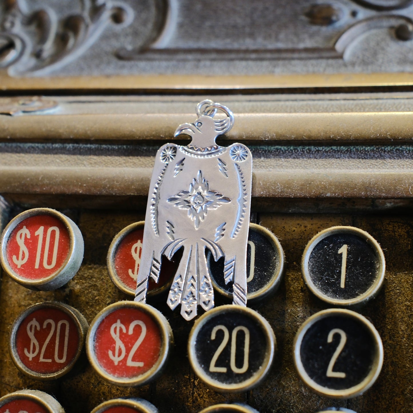 Dear Blossom Engraved Thunderbird (T-137)