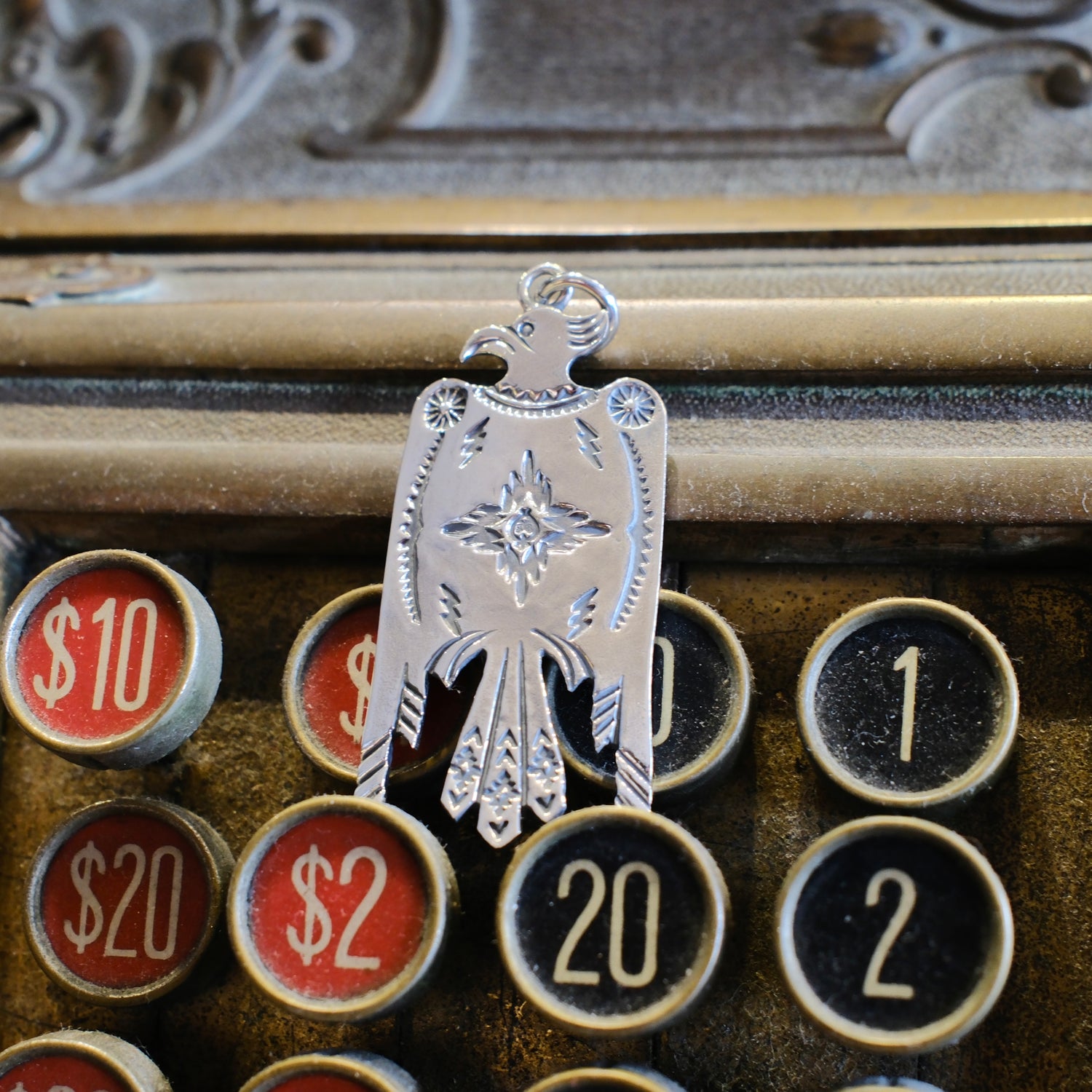 Dear Blossom Engraved Thunderbird (T-137)