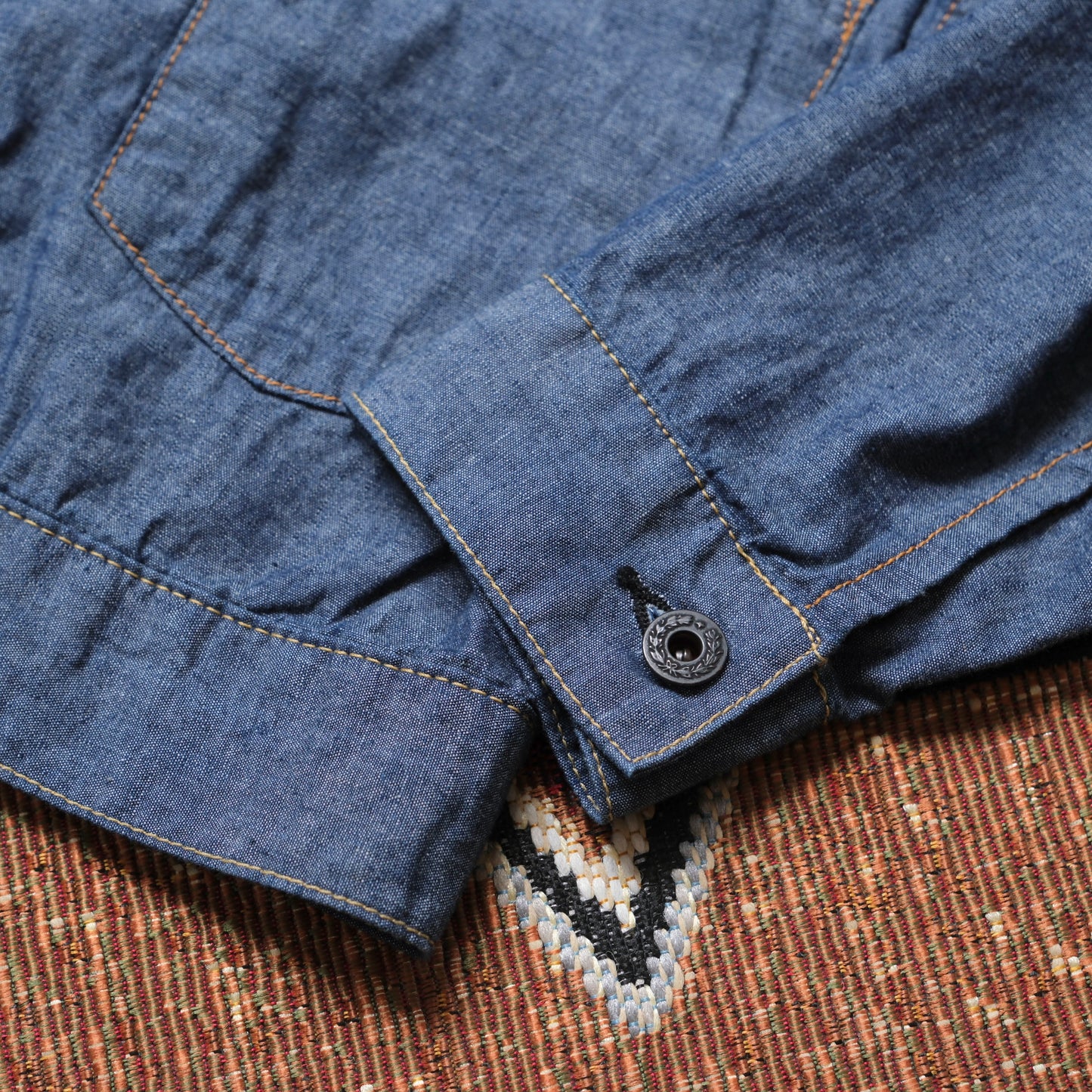 BLACK SIGN 5.5oz Selvedge Chambray Pleats Jacket