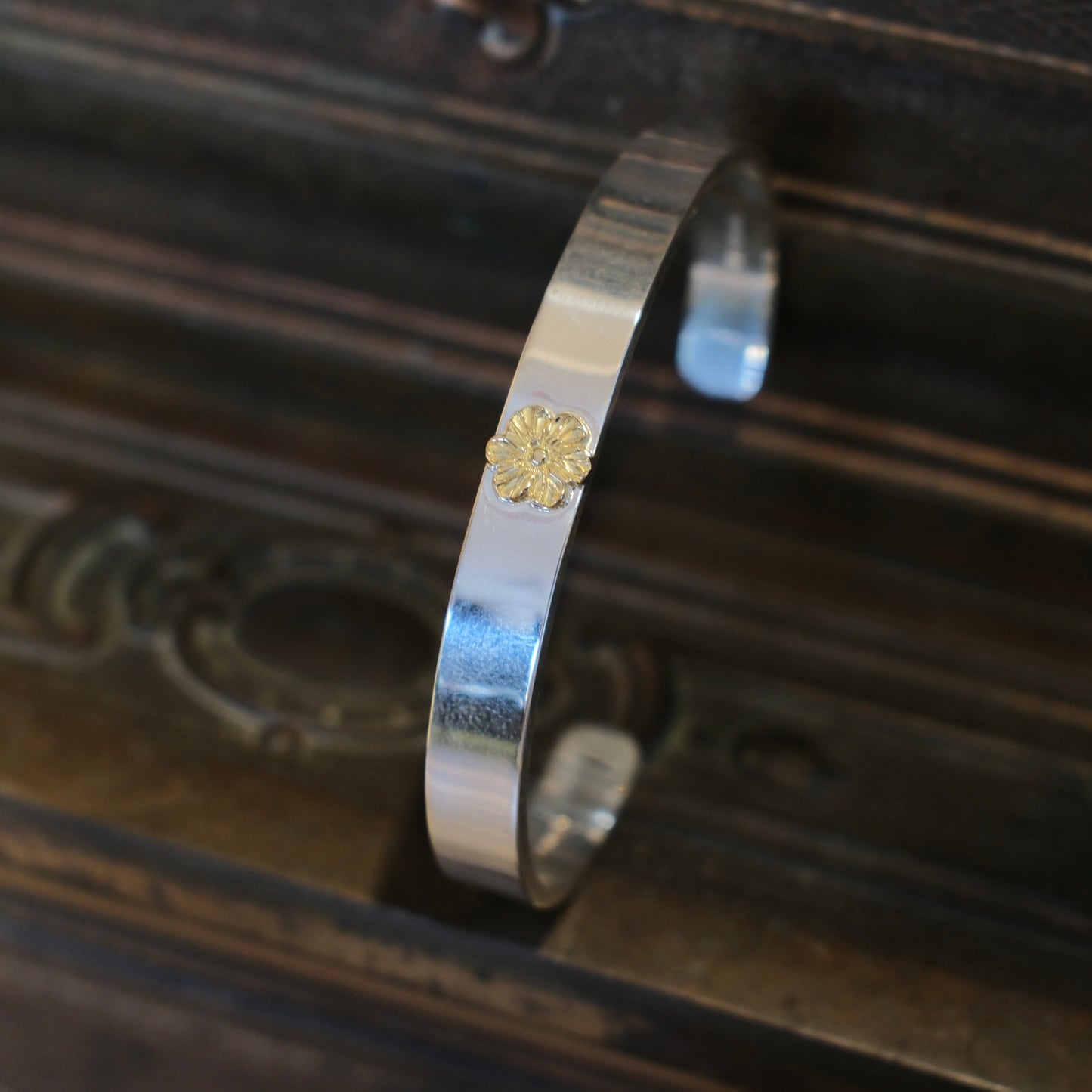 Dear Blossom Silver Bangle with K18 Gold (B-082)