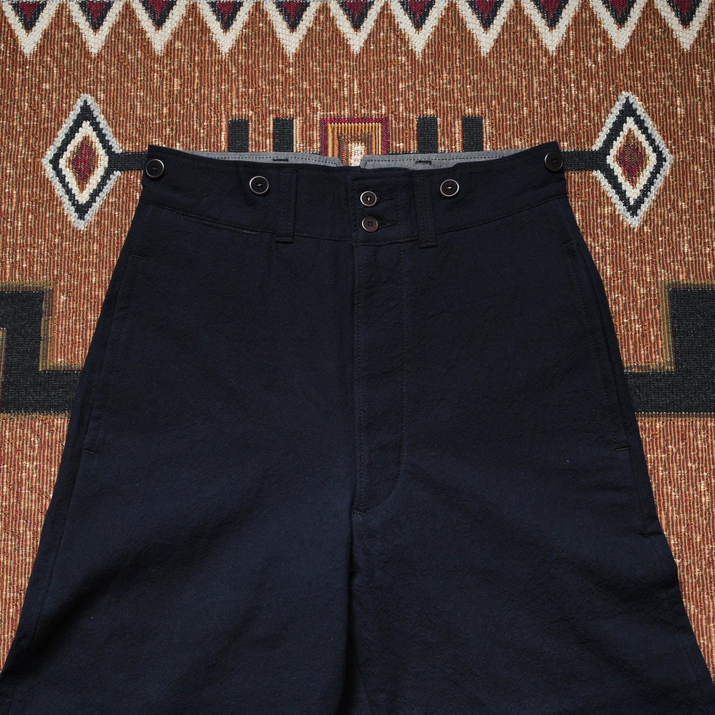 BLACK SIGN Ancient Cloth Avignon Trousers