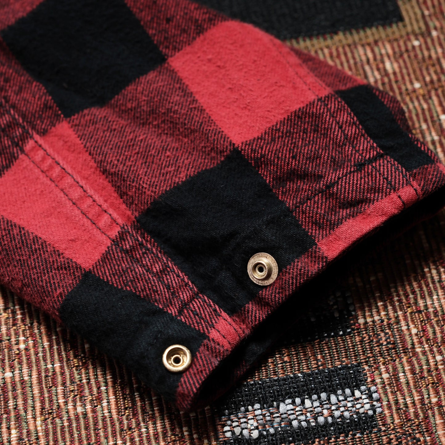 REMI RELIEF Block Checked Flannel Field Jacket with Elbow Patch