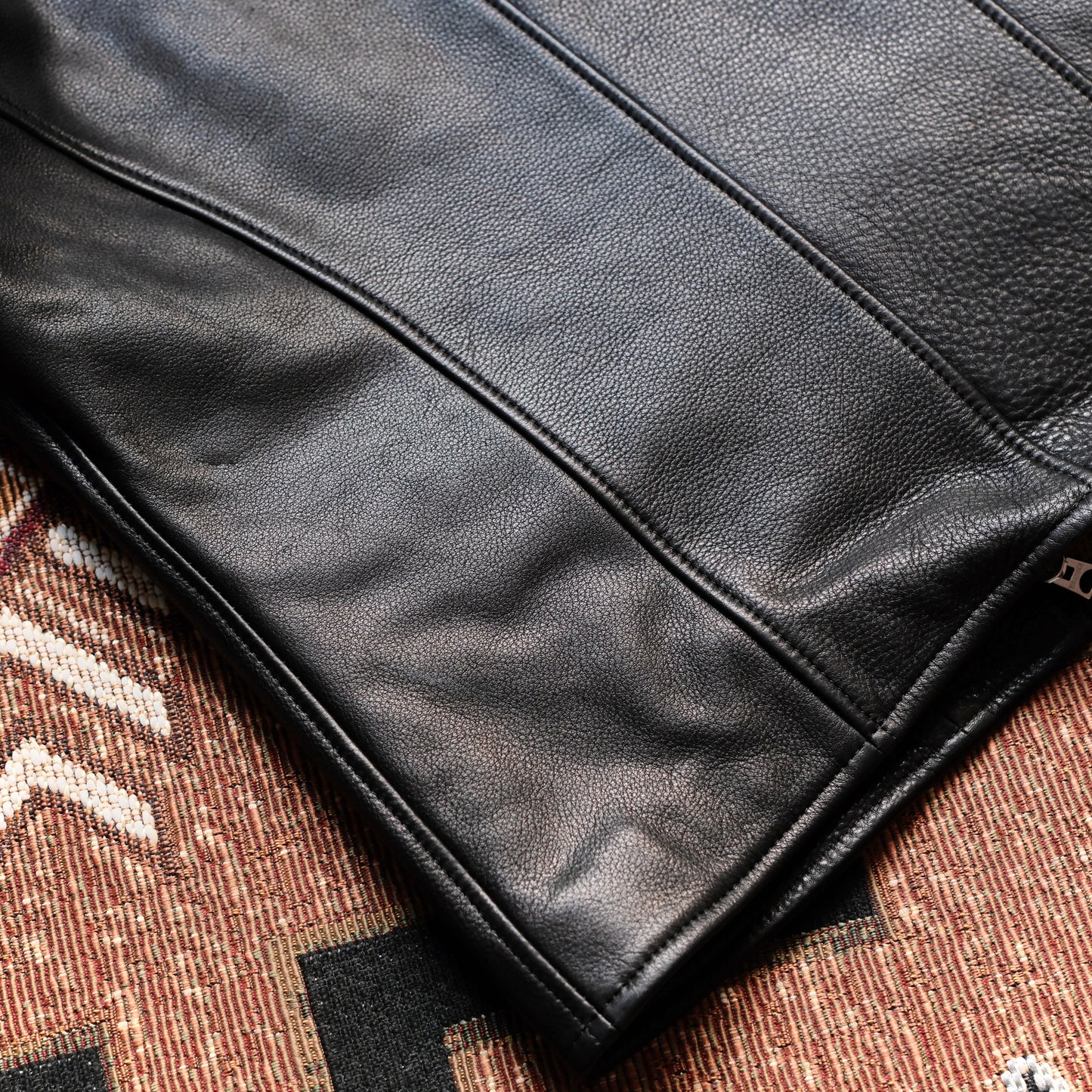 Y'2 LEATHER Steer Oil Single Riders