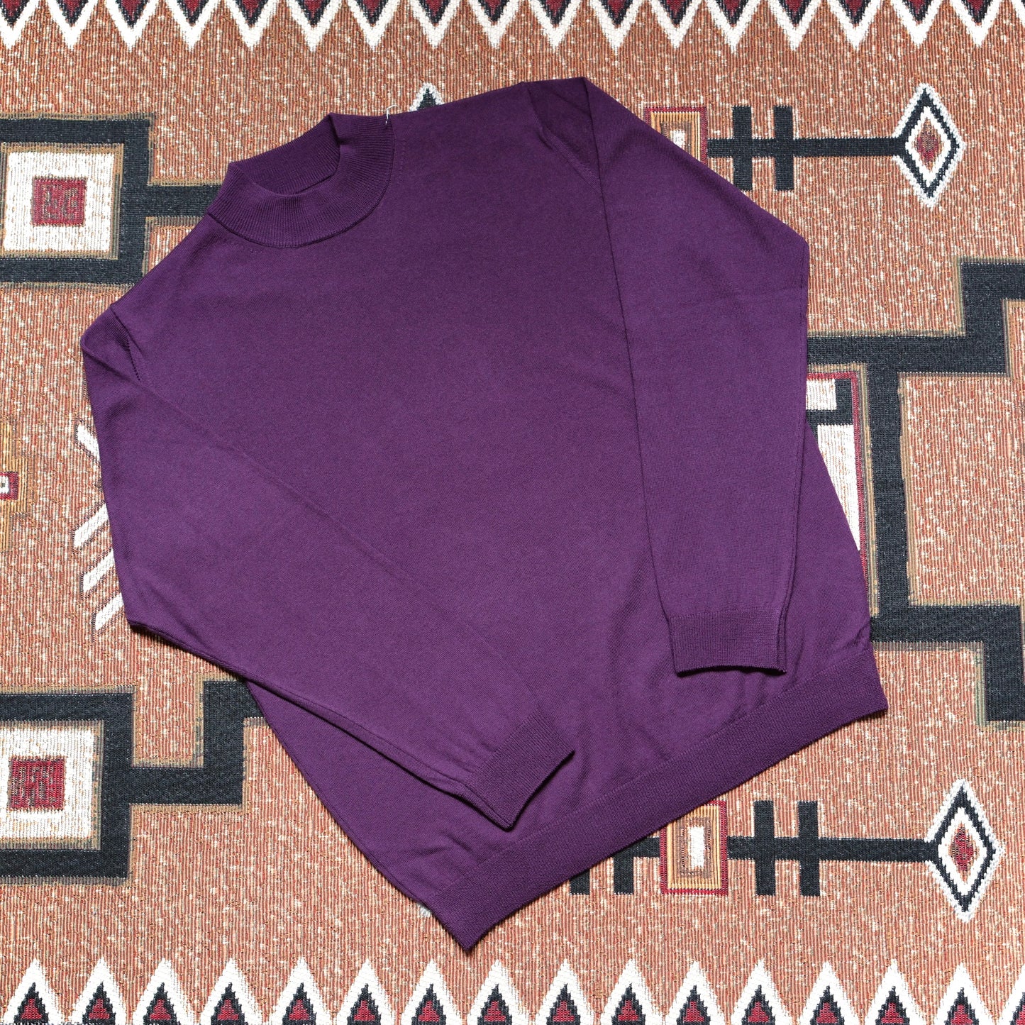 MOONCASTLE Wool Mockneck