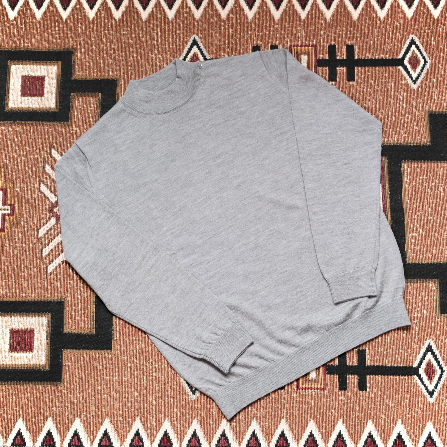 MOONCASTLE Wool Mockneck