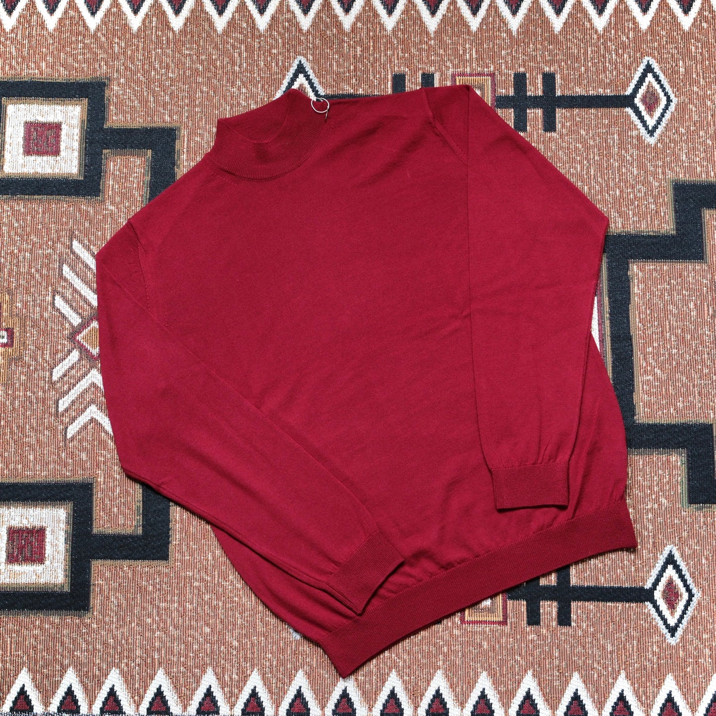 MOONCASTLE Wool Mockneck