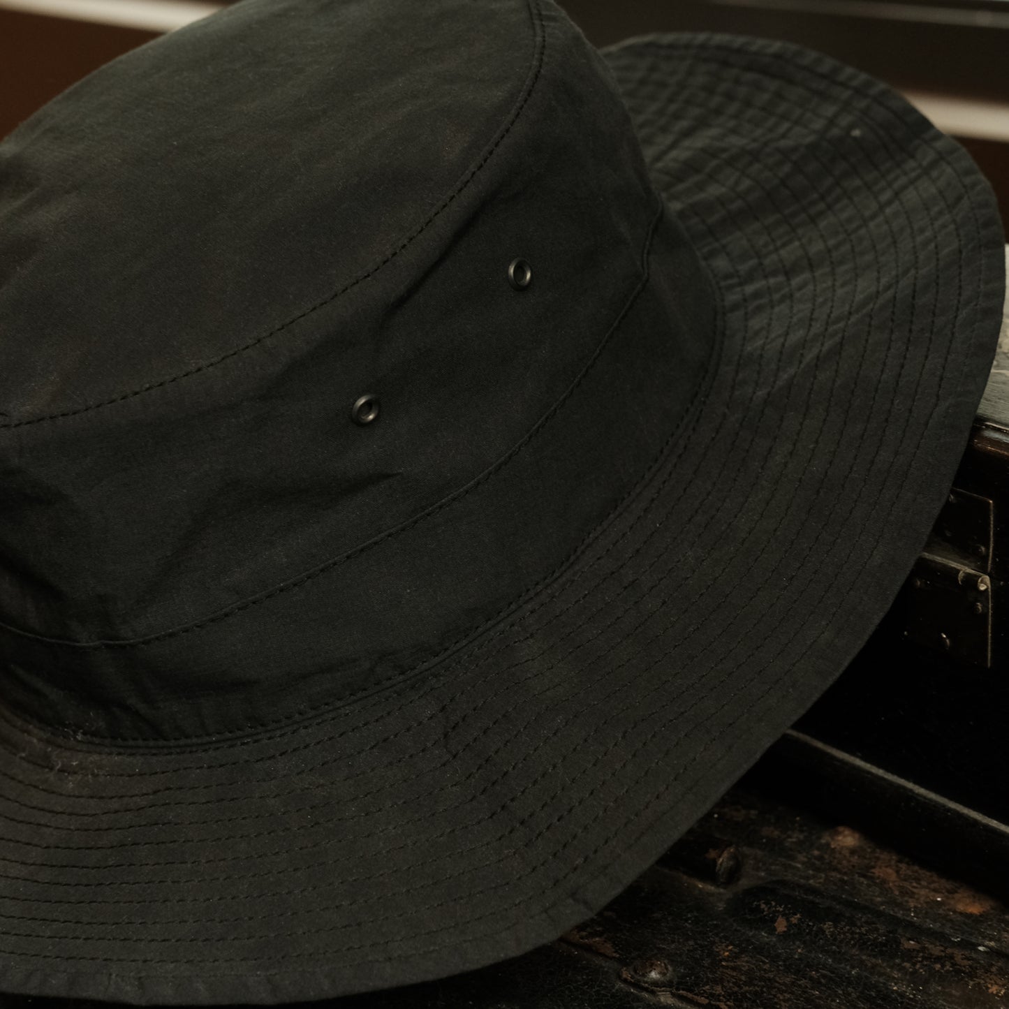 BLACK SIGN High Count Weather Safari Hat