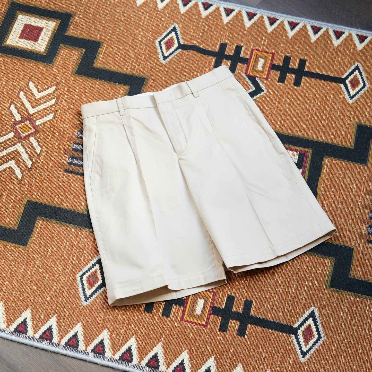 Boogie Holiday Bermuda Shorts