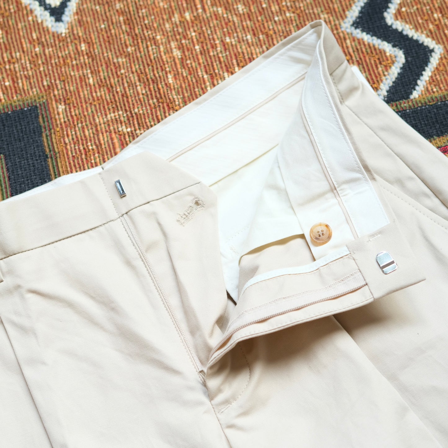 Boogie Holiday Bermuda Shorts