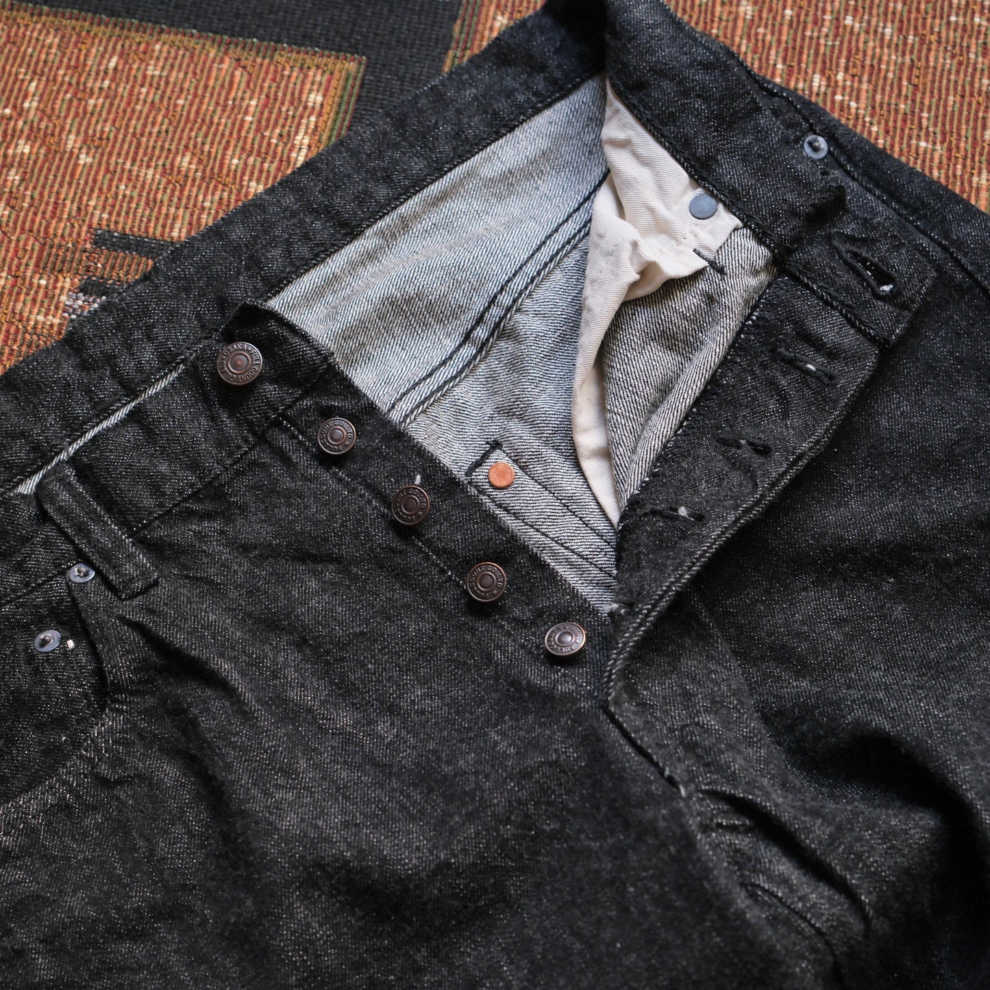 FULL COUNT 1101BK Jeans