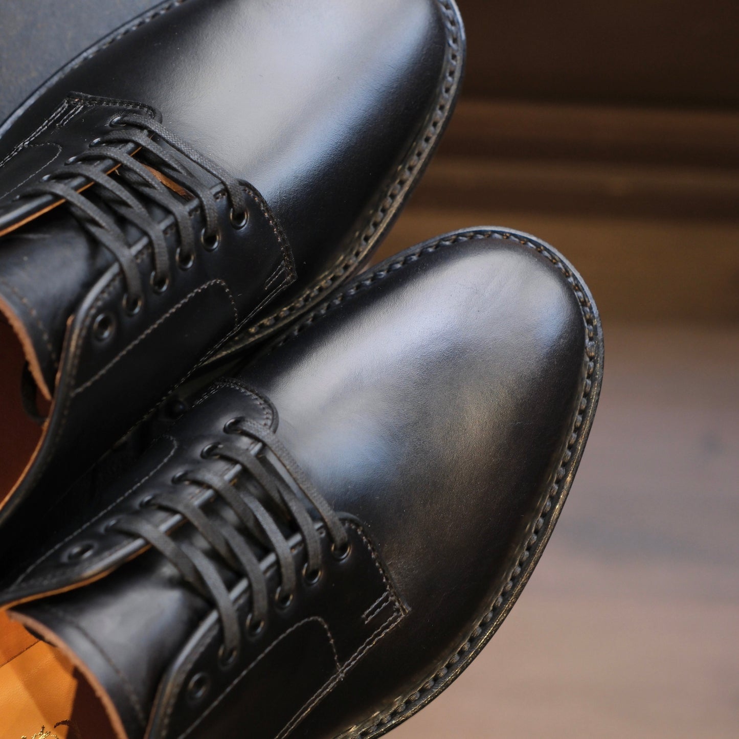 WHEEL ROBE Service Shoe (LH Exclusive)