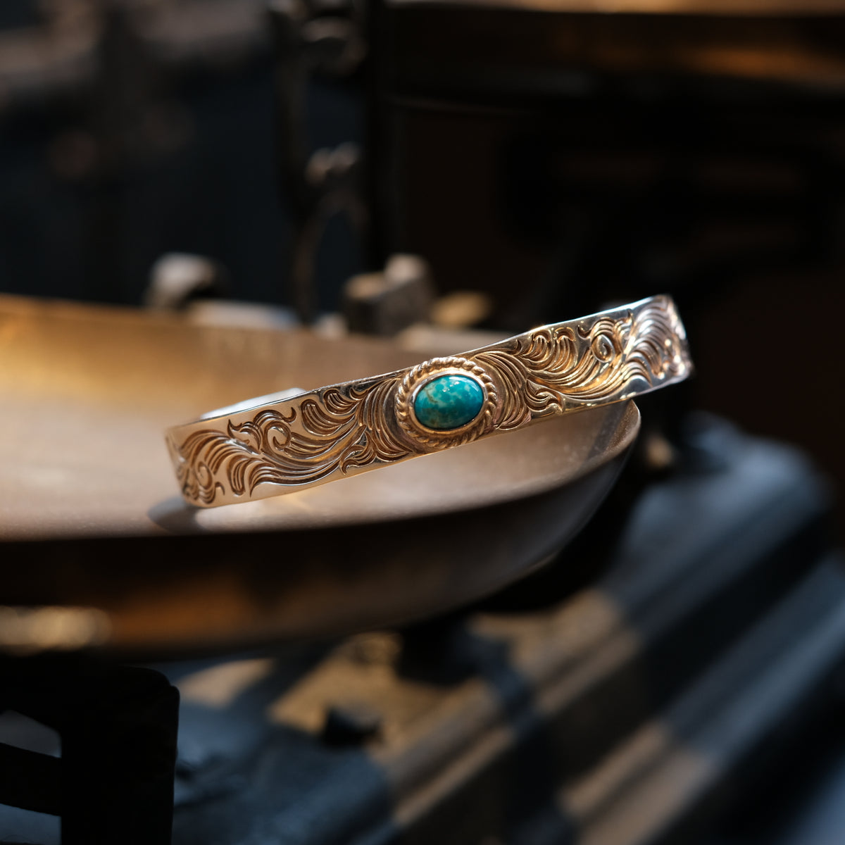 Dear Blossom Turquoise Arabesque Bangle (B-057A)
