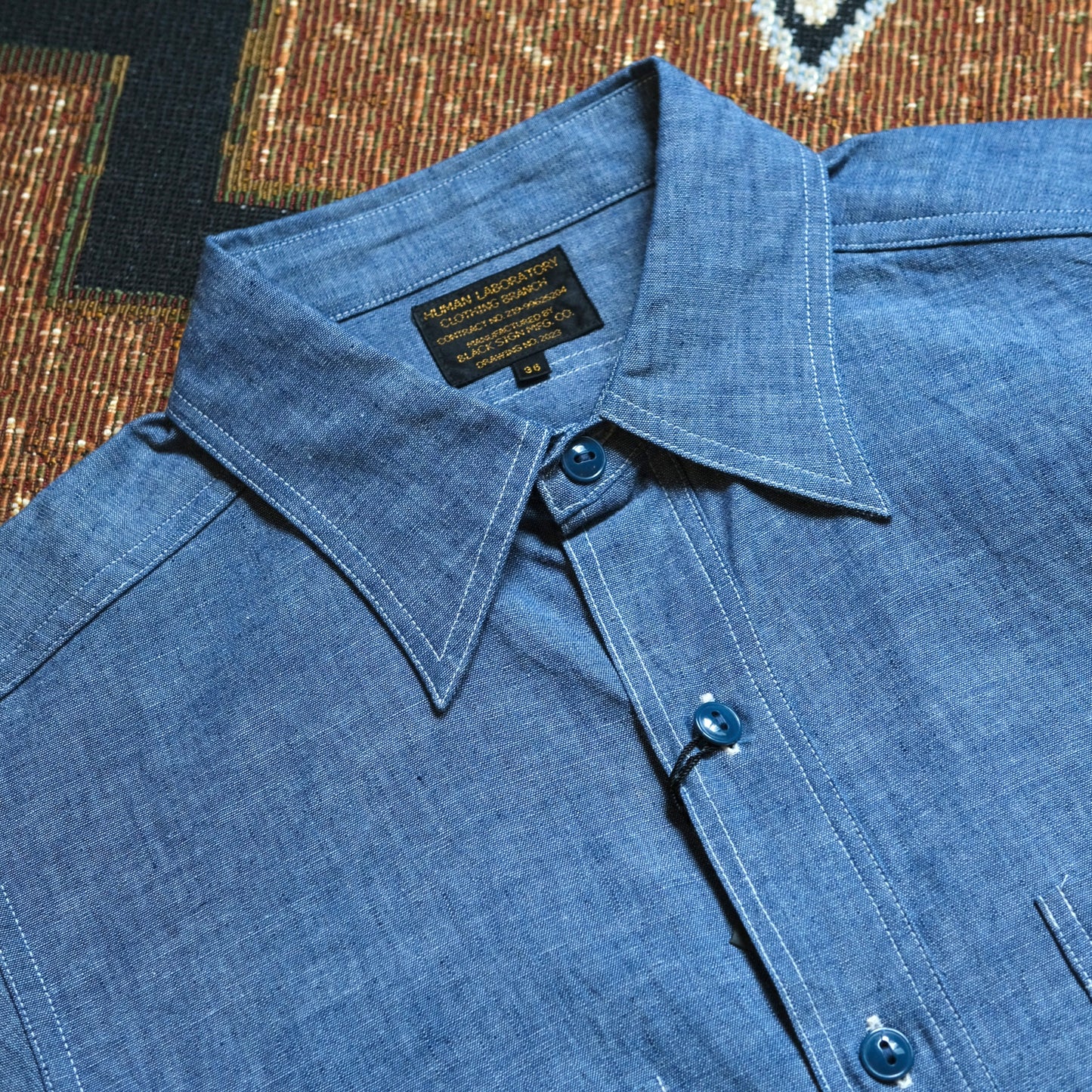 BLACK SIGN Open Pocket Working Chambray Shirt