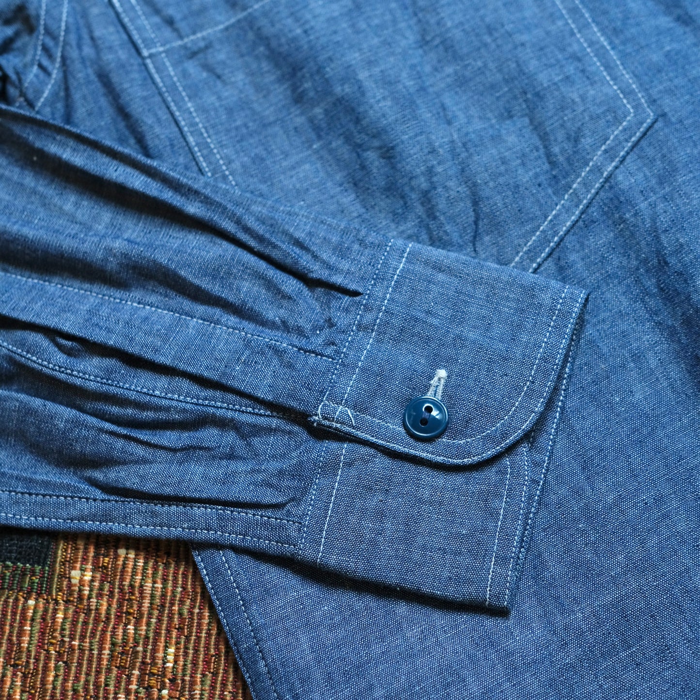 BLACK SIGN Open Pocket Working Chambray Shirt