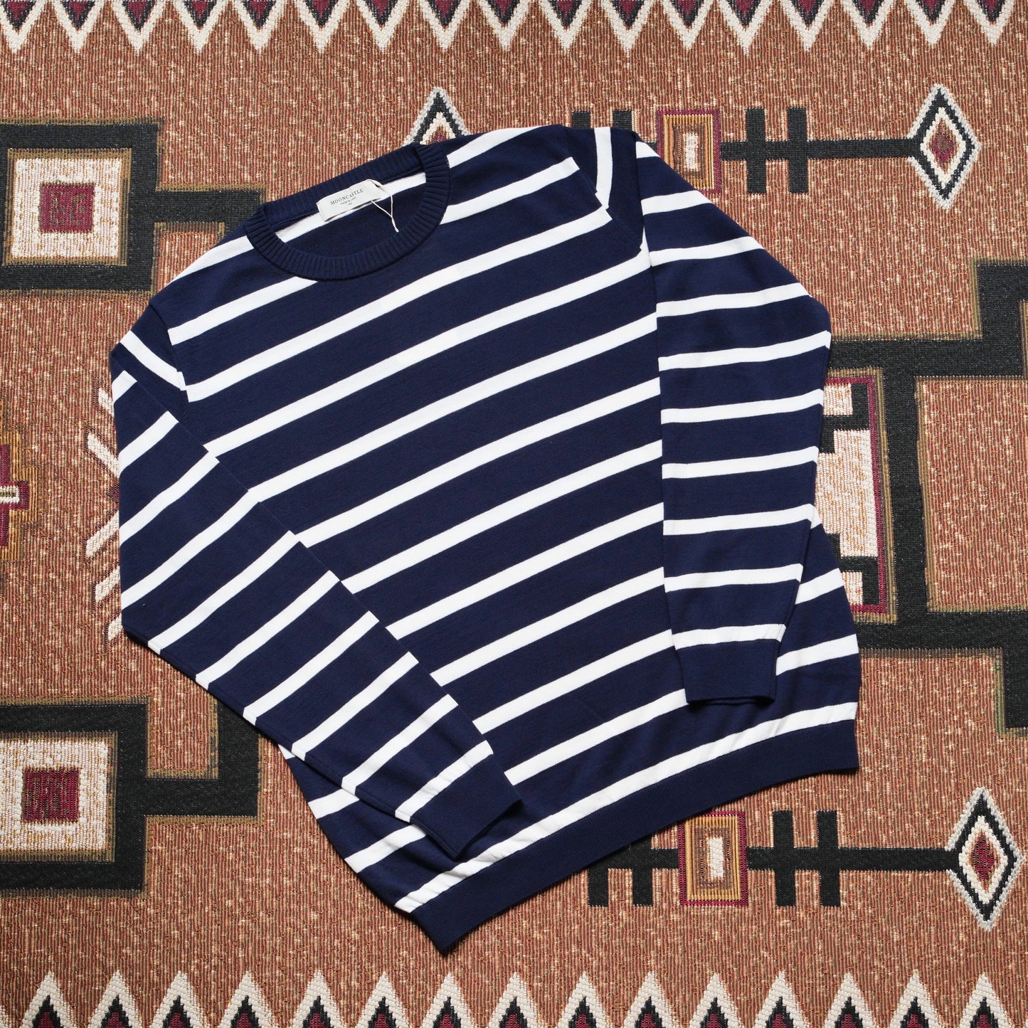 MOONCASTLE Ice Cotton Long Border Crewneck (25FW)