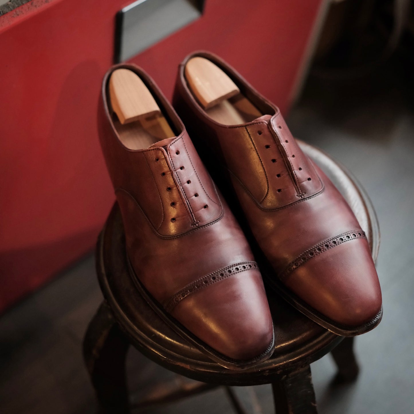 Shoe Recoloring & Refinishing